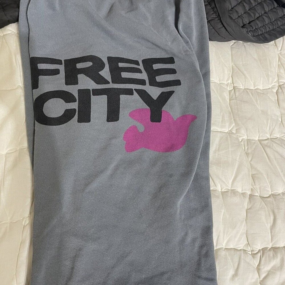 Freecity sweatpants size Small